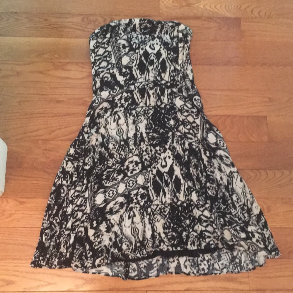 Aqua print skater strapless with peekaboo back